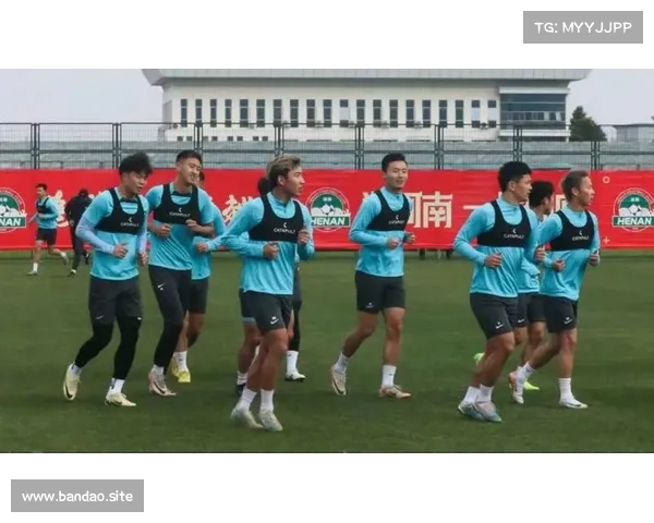 浙江队热身赛3-0战胜苏州东吴 卢卡试训表现亮眼送出助攻 浙江队热身赛3-0战胜苏州东吴 卢卡试训表现亮眼送出助攻